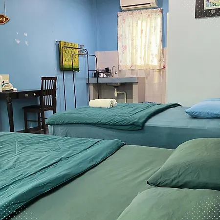 Ayem Homestay Uthm Parit Raja Exterior photo