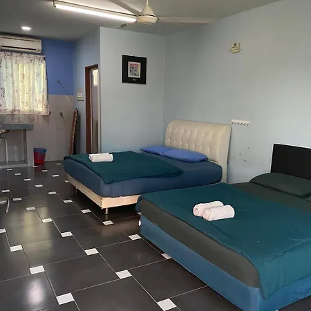 Ayem Homestay Uthm Parit Raja Exterior photo