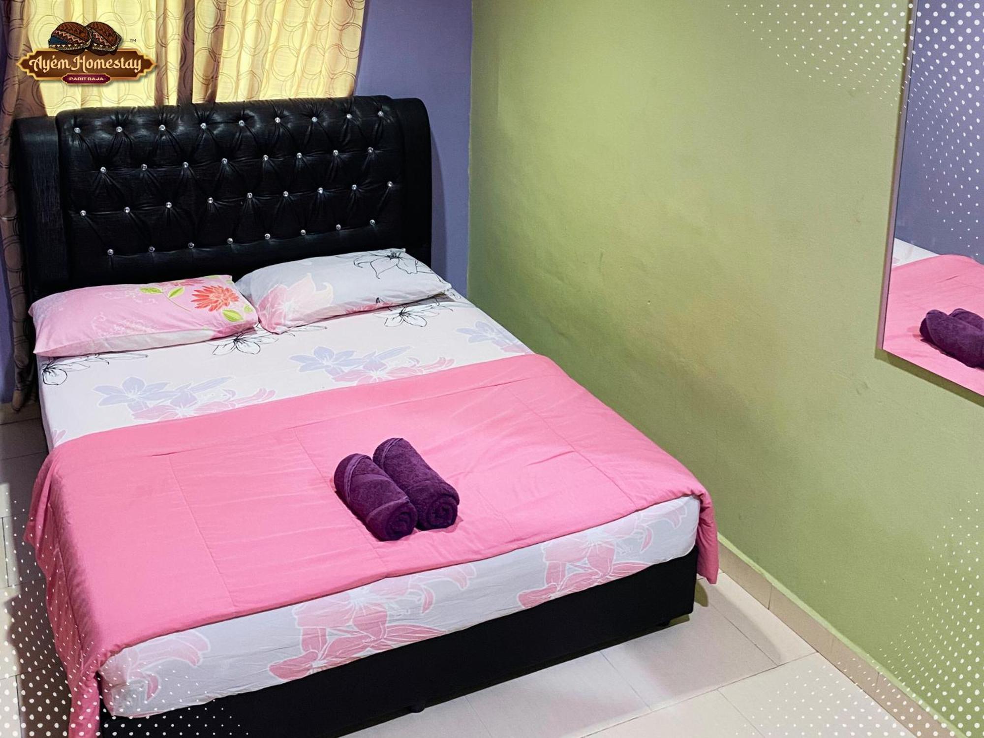 Ayem Uthm Homestay Parit Raja